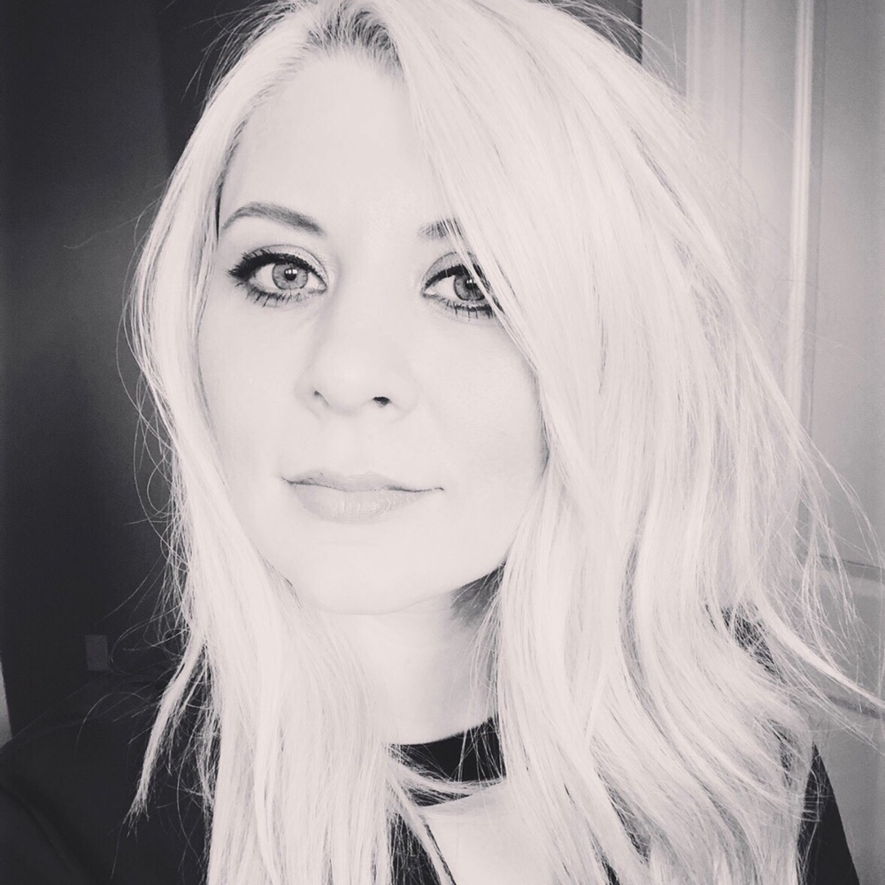 Meet your Posher, Daniella